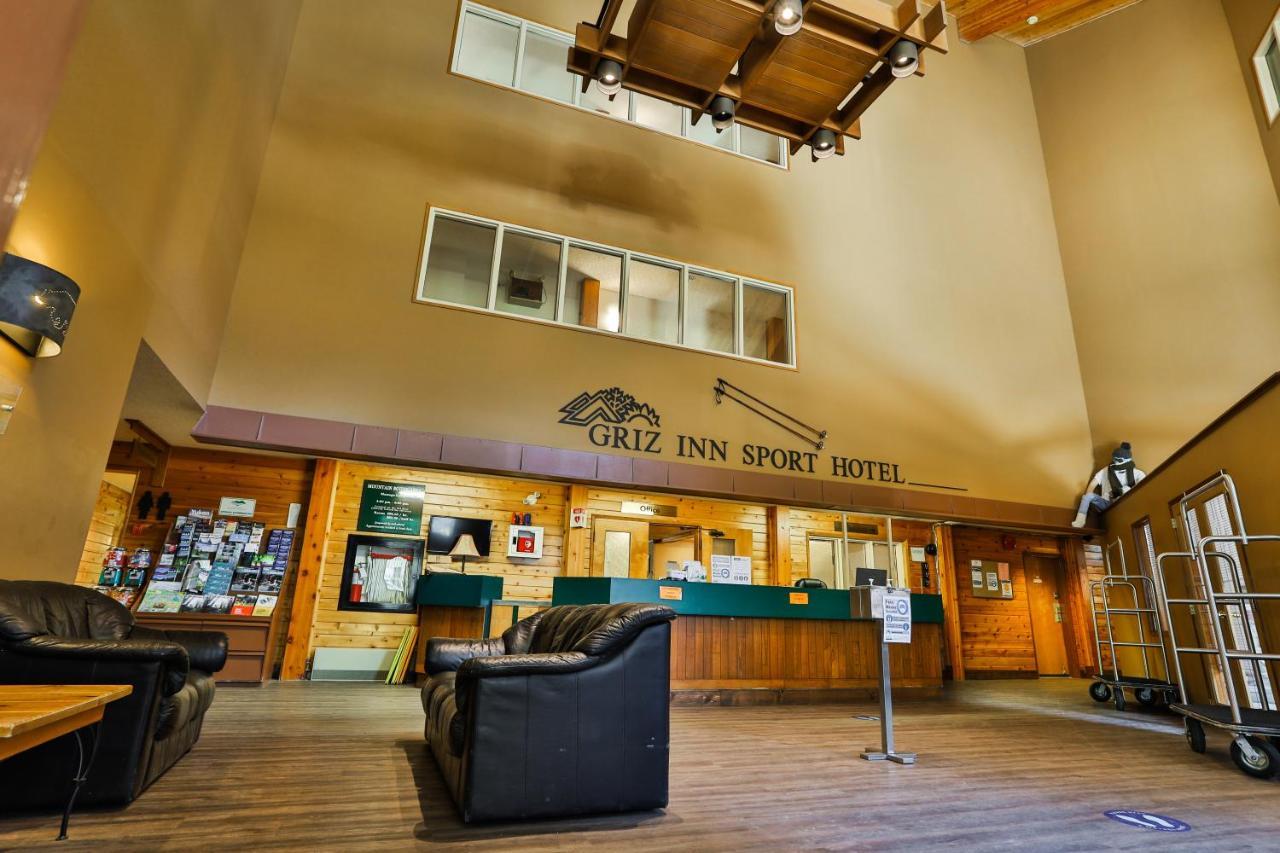 Griz Inn By Stayin Fernie Exterior photo
